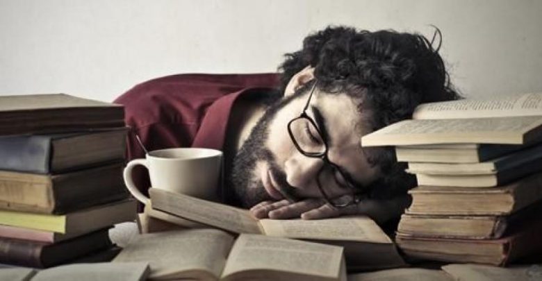 احذر السهر الطويل فى اوقات الامتحانات يؤثر سلبا على الصحه