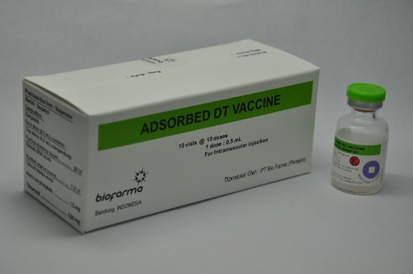 لقاح DT vaccine تطعيم ضد الأمراض البكتيرية الخناق والكزاز