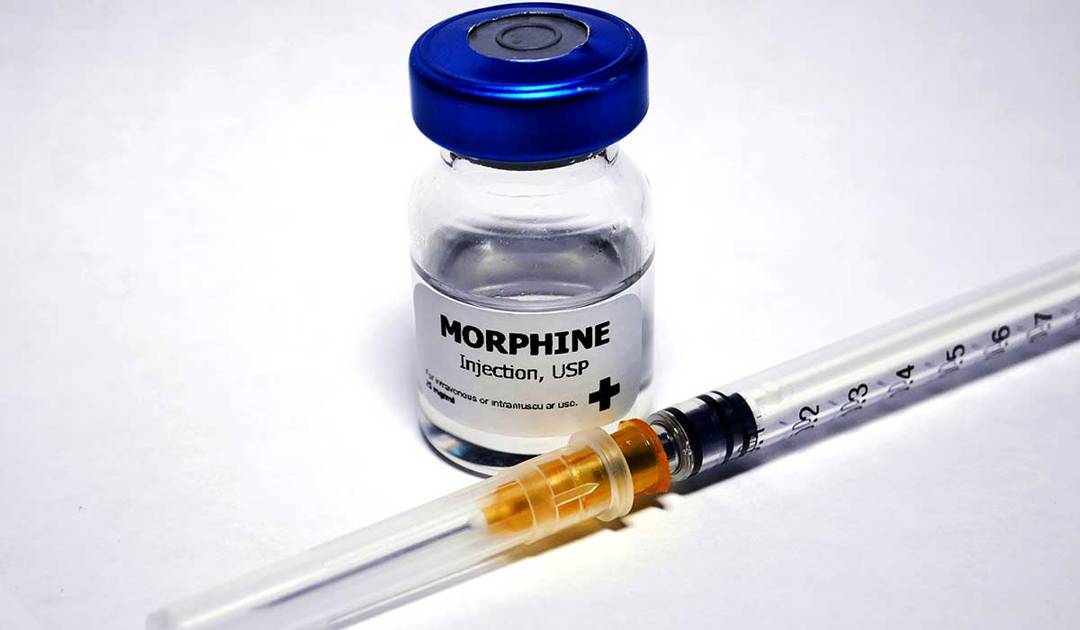 امبولات مورفين Morphine دواء مسكن للالام الشديدة الحادة