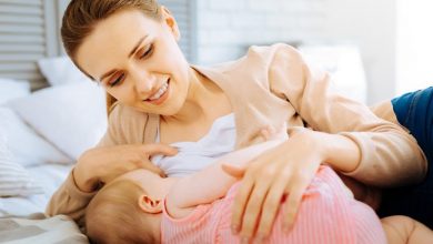 أفضل النصائح لكل امرأة حامل لتخفيف آلام الثديين أثناء الرضاعة الطبيعية
