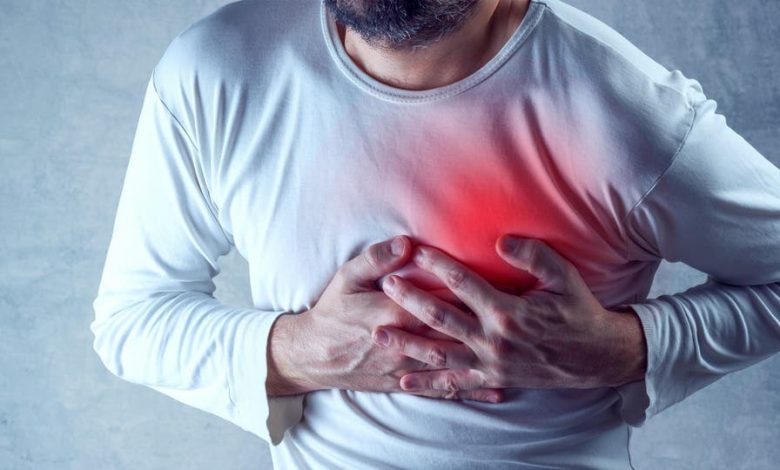 النوبة القلبية تهدد الحياة تعرف علي اسبابها واعراضها وطرق علاجها ومدي خطورتها