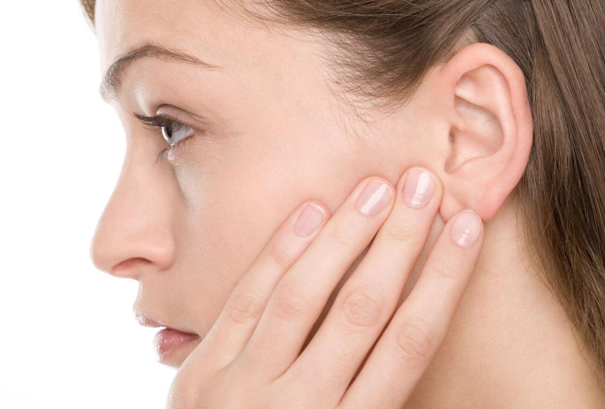 التهاب الاذن الوسطي واعراضها افضل الادويه لعلاجها