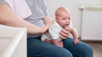 اسباب الزغطة عند الرضع وطرق التغلب عليها بافضل الطرق الطبيعية