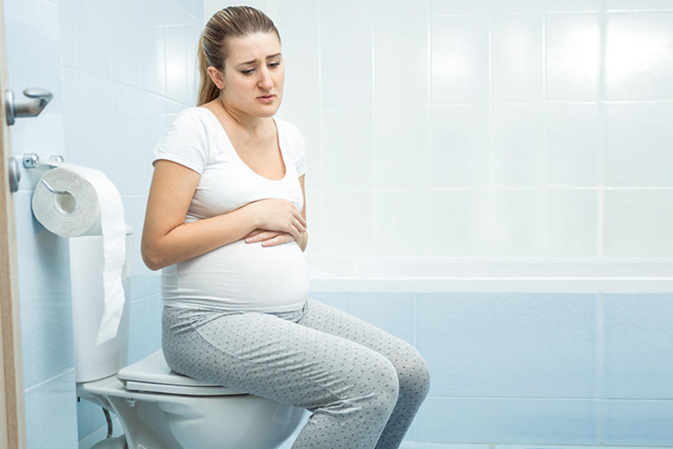 كيفية علاج امساك الحمل وافضل الطرق لتجنب الامساك للحوامل بالطرق الطبيعية